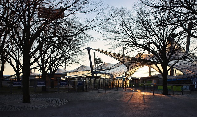 人入胜的一 人入胜的一